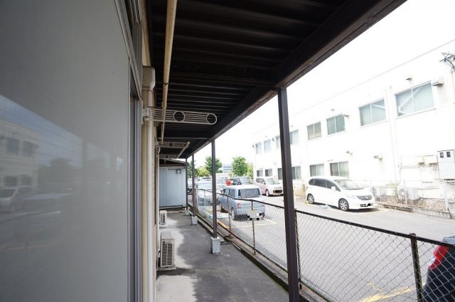 【バルコニー】 | 万代リリーハイツ | 物干スペース