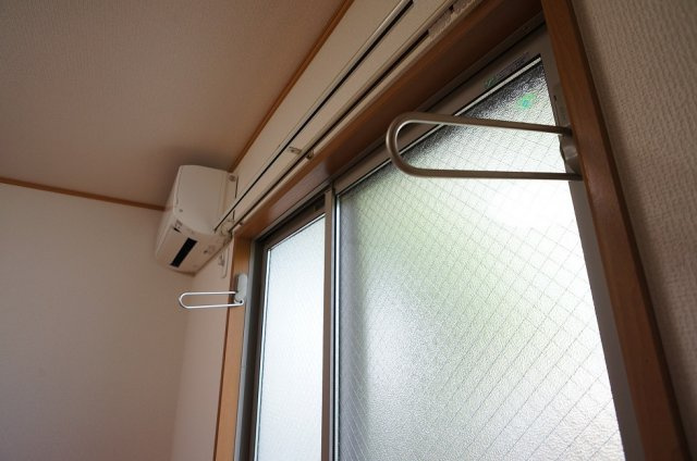 【設備】 | 万代リリーハイツ | 室内物干