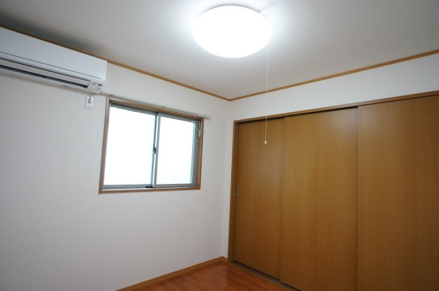 【寝室】 | 万代リリーハイツ