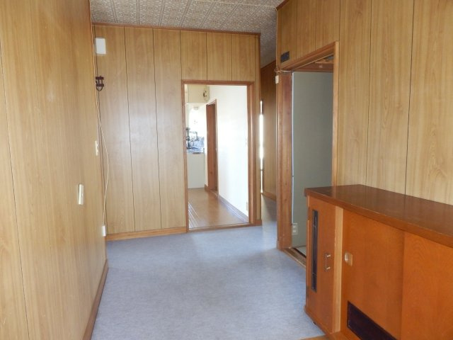 アパートメントハウス末広町のロビー|建物の内部です