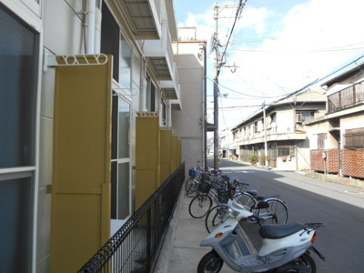 【バルコニー】 | レオパレスＱＵＡＴＲＥ　ＳＡＩＳＯＮＳ