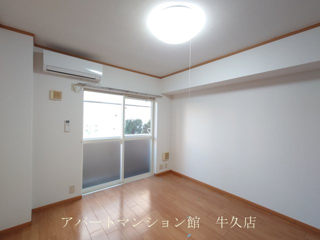 パルテールスクウェアの居間・リビング