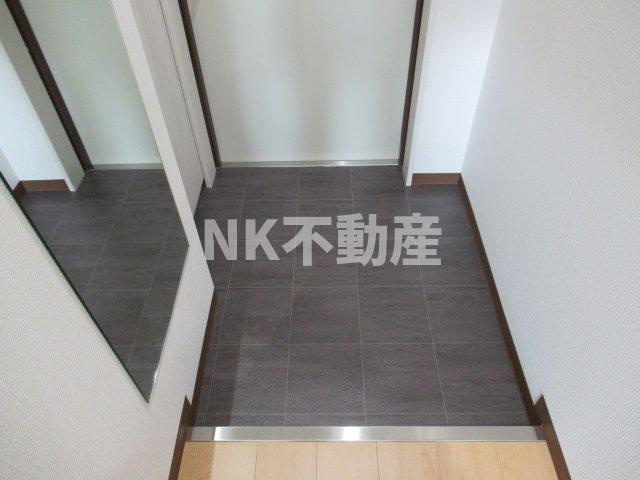 【玄関】 | ヴェルドミール小阪（河内小阪賃貸） | 落ち着いた玄関です