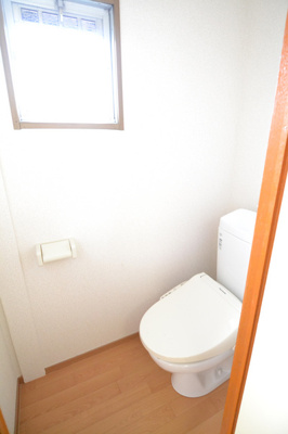 【トイレ】 | あづまハイツ | ※写真は同タイプの部屋のものです。現況を優先します。