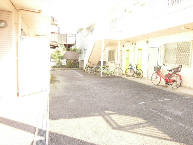 ヤマト打中A棟の駐車場|ヤマト打中