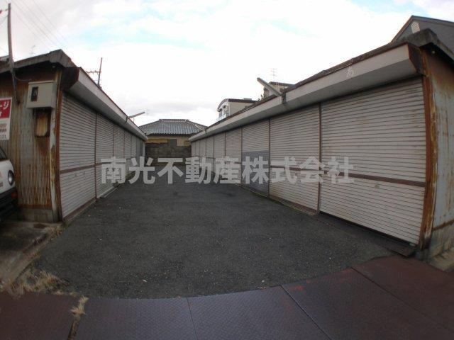 高田ガレージ