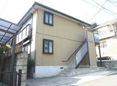 【外観】 | レジデンス南生田【SHM】 | 積水ハウス施工の賃貸住宅シャーメゾン♪小田急小田原線「生田」駅より徒歩圏内！スーパーやコンビニが近くて便利な住環境です☆閑静な住宅地にある2階建てアパートです♪