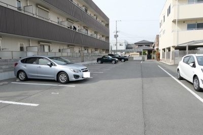 【駐車場】 | ローレルコート宮西