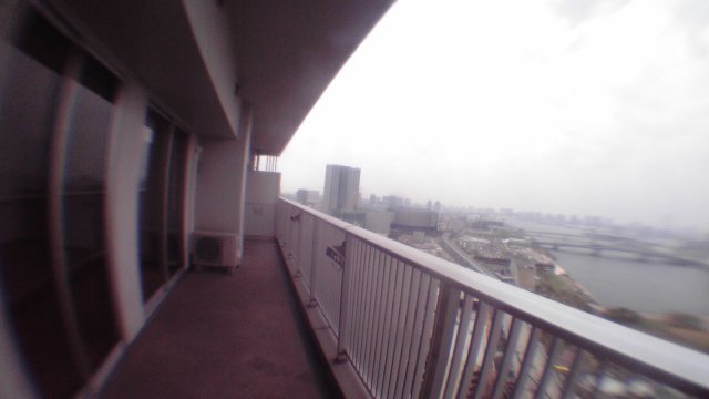 江東区豊洲５丁目の賃貸マンションのバルコニー|同反転タイプ参照
