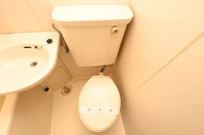 【トイレ】 | 泉都ハイツ