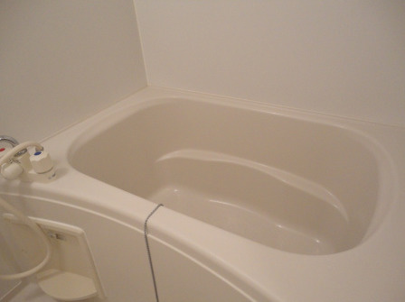 メゾンドール小森野Ⅱの浴室|お風呂で日々の疲れを落としましょう