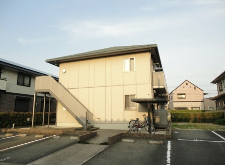 メゾンドール小森野Ⅱの駐車場|駐車場があります