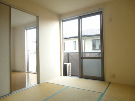 メゾンドール小森野Ⅱの和室|和室、ちょっとしたくつろぎスペースにいかがでしょうか