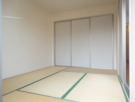 メゾンドール小森野Ⅱの和室|日本らしい落ち着いた雰囲気の和室です