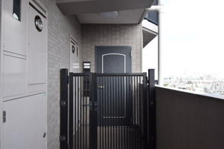 【その他共用部分】 | 専用ポーチ付き玄関