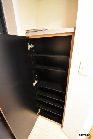 エスリード梅田西第3　仲介手数料無料の収納
