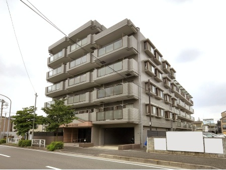 エンゼルハイム下末吉　(鶴見区下末吉2丁目）の外観|外観です　エンゼルハイム下末吉　3LDK　JR京浜東北線「鶴見」駅徒歩19分　ペット飼育可能の物件　平坦　角住戸　眺望良好　オートロック