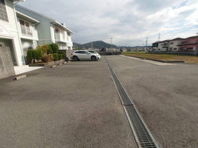 【駐車場】 | トゥインクルくつろぎ