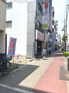 【前面道路含む現地写真】