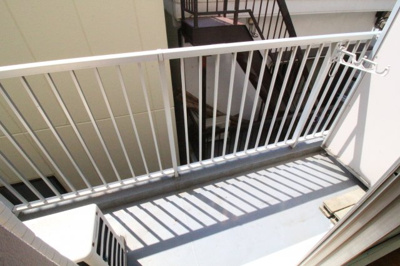 【バルコニー】 | メゾン上沢