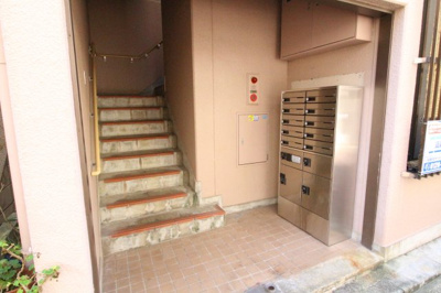 【エントランス】 | メゾン上沢