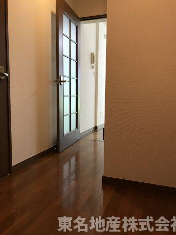 サンドミールの玄関