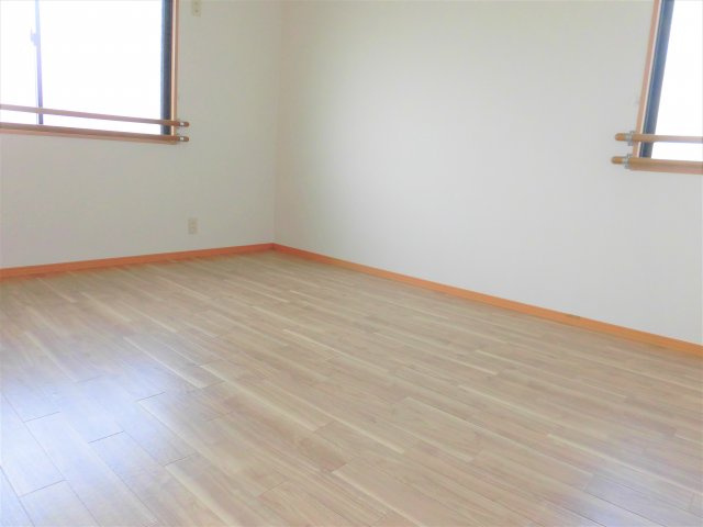 アーバンライフ久世Ⅱの洋室