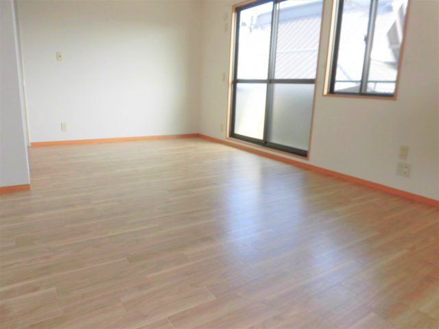 アーバンライフ久世Ⅱの居間・リビング