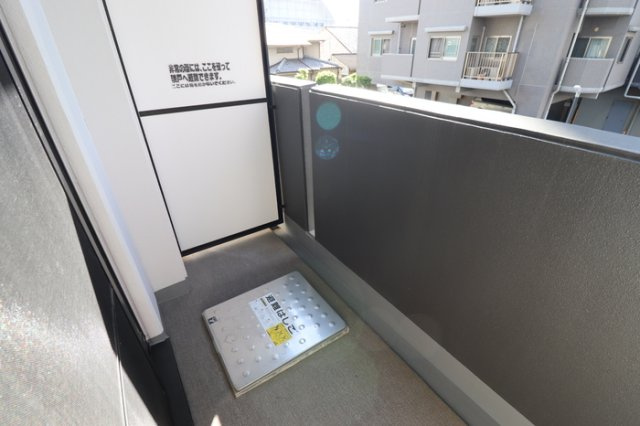 熊本市中央区九品寺２丁目の賃貸マンションのバルコニー