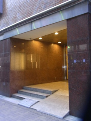 【エントランス】 | リッシェル幡ヶ谷 | コムハウジングにおまかせください！０３－３３７６－４６９４