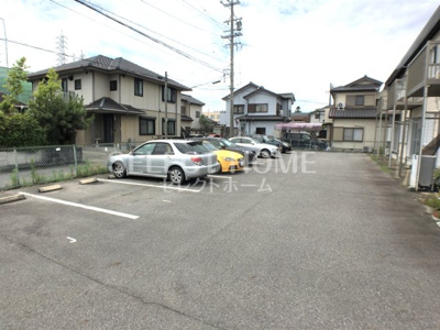 【駐車場】 | 第一本多ハイツ | 駐車場完備です