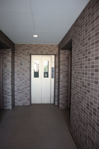ライオンズヴィア―レ習志野　４階部分のその他共用部分|エレベーター停止階