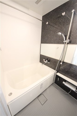 【浴室】 | ダ ヴィンチ