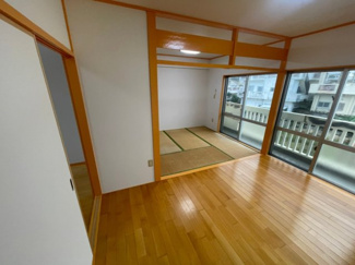 【洋室】 | 目取真荘 | ※307号室の写真を掲載しております。