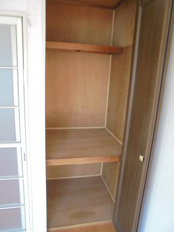 サンヴィレッヂ宮久保Ｂ棟の収納