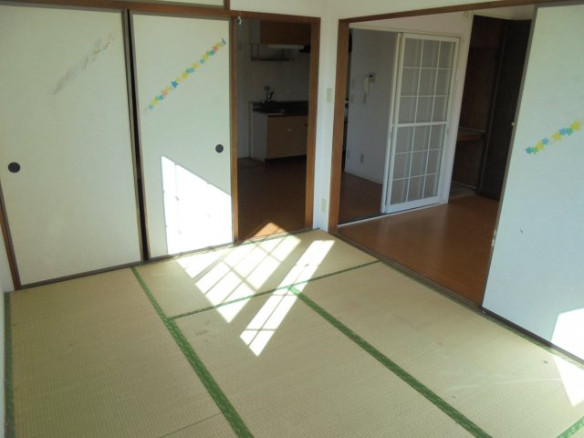 サンヴィレッヂ宮久保Ｂ棟の和室