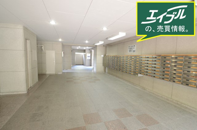 【エントランス】 | 日興千里台スカイタウンE棟 | ゆったりとしたエントランスホールです。