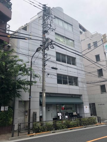 高柳ビルの外観