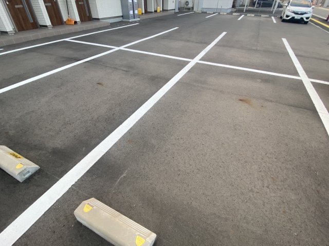 ディアコート盛岡の駐車場