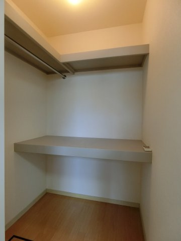 グリーンビューB棟の収納