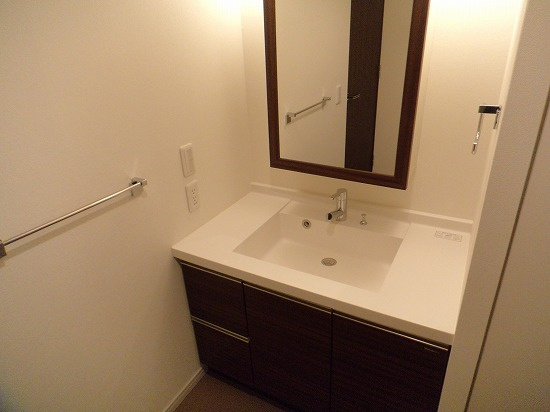 プライムメゾン大通公園の洗面所