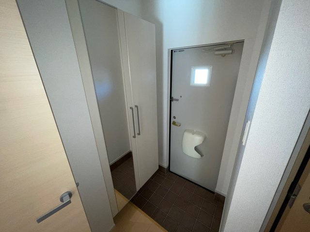 サン アベニュー Ⅰの玄関