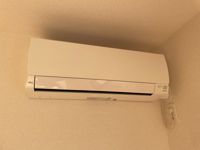 サン アベニュー Ⅰの設備|エアコン２基付