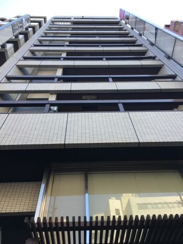芝石井ビルの外観
