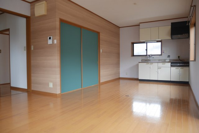 北町戸建の居間・リビング