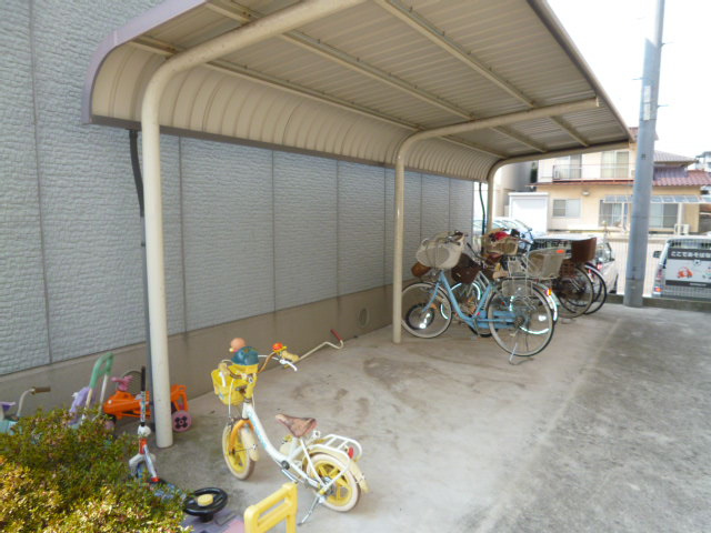 倉敷市老松町５丁目のアパートのその他共用部分|駐輪場