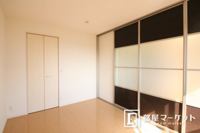 【洋室】 | 和 | 同型タイプ