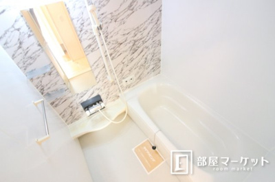 【浴室】 | 和 | 同型タイプ