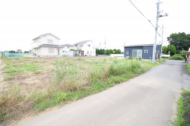 川越市萱沼　建築条件なし売地　JR川越線『大宮駅』バス15分　【南古谷小学区】の外観