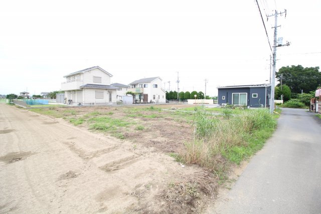 川越市萱沼　建築条件なし売地　JR川越線『大宮駅』バス15分　【南古谷小学区】の外観